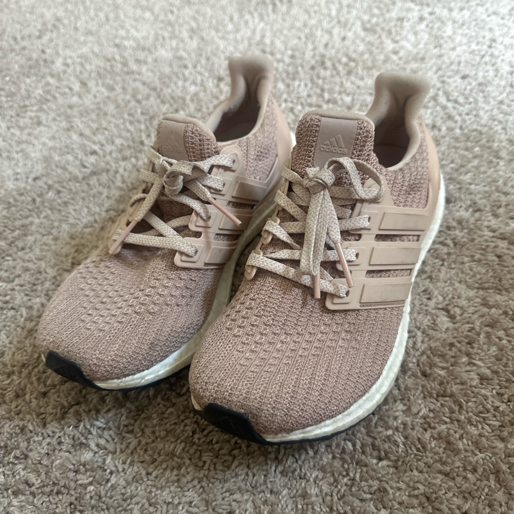 Adidas Women's Beige Sneakers